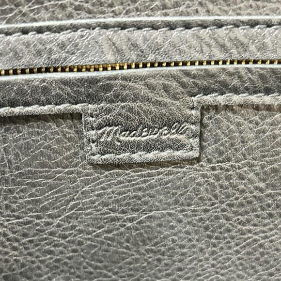 Madewell Abroad Black Leather Crossbody Tote Bag - Picture 12 of 15